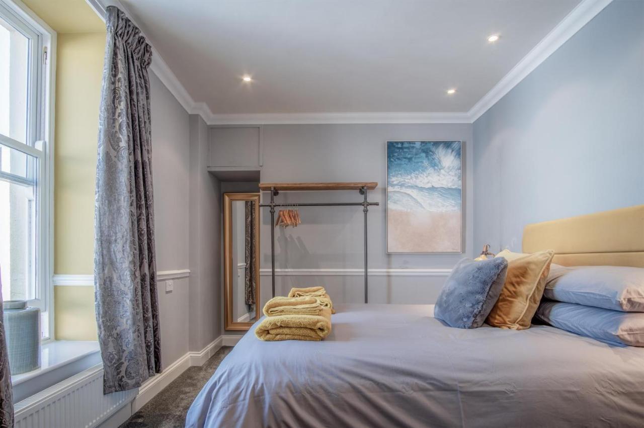 Judith's View - 3 Bedroom - * Tenby