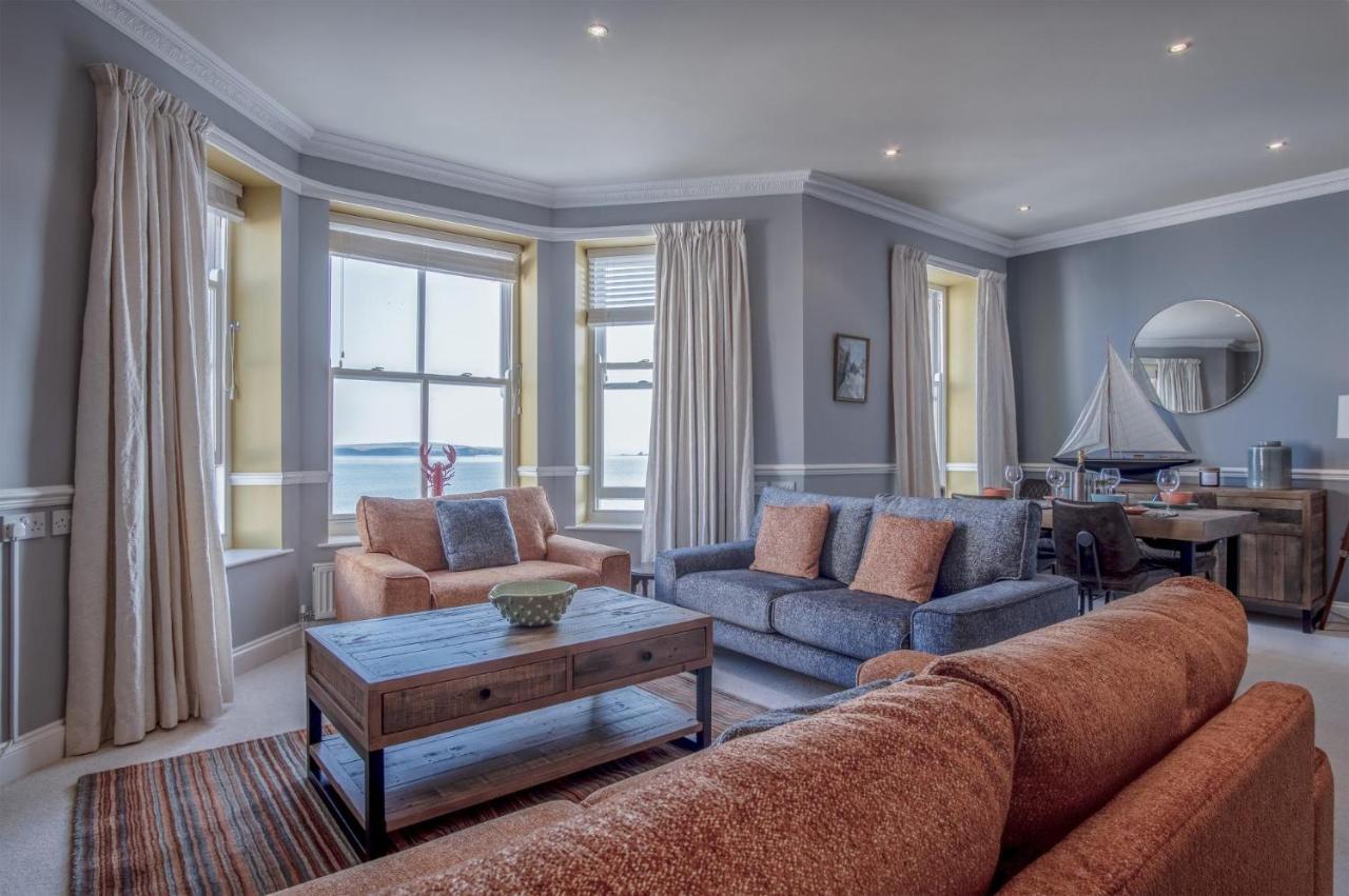 Judith's View - 3 Bedroom - Tenby