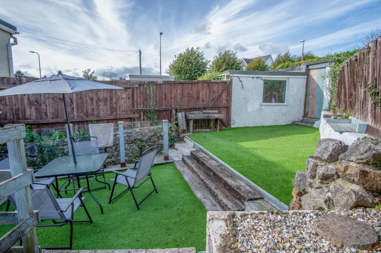 Cambrian - 3 Bedroom - *