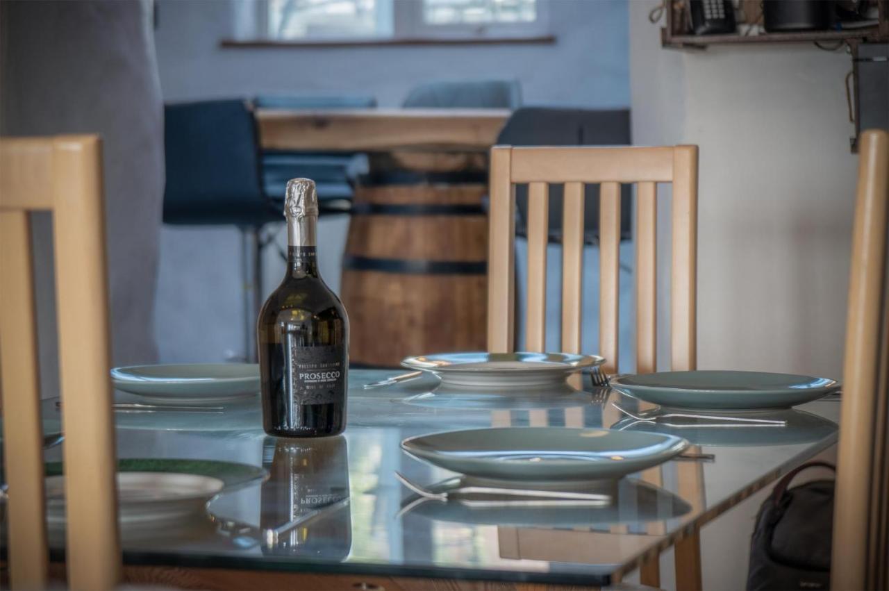 Cambrian - 3 Bedroom - * Tenby