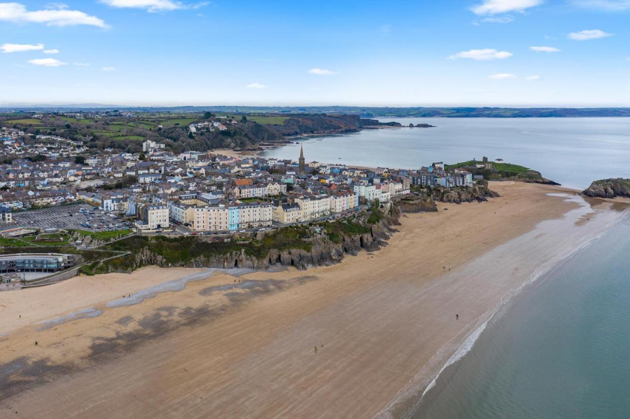 7 South Court - Sea Front With Spectacular Sea Views