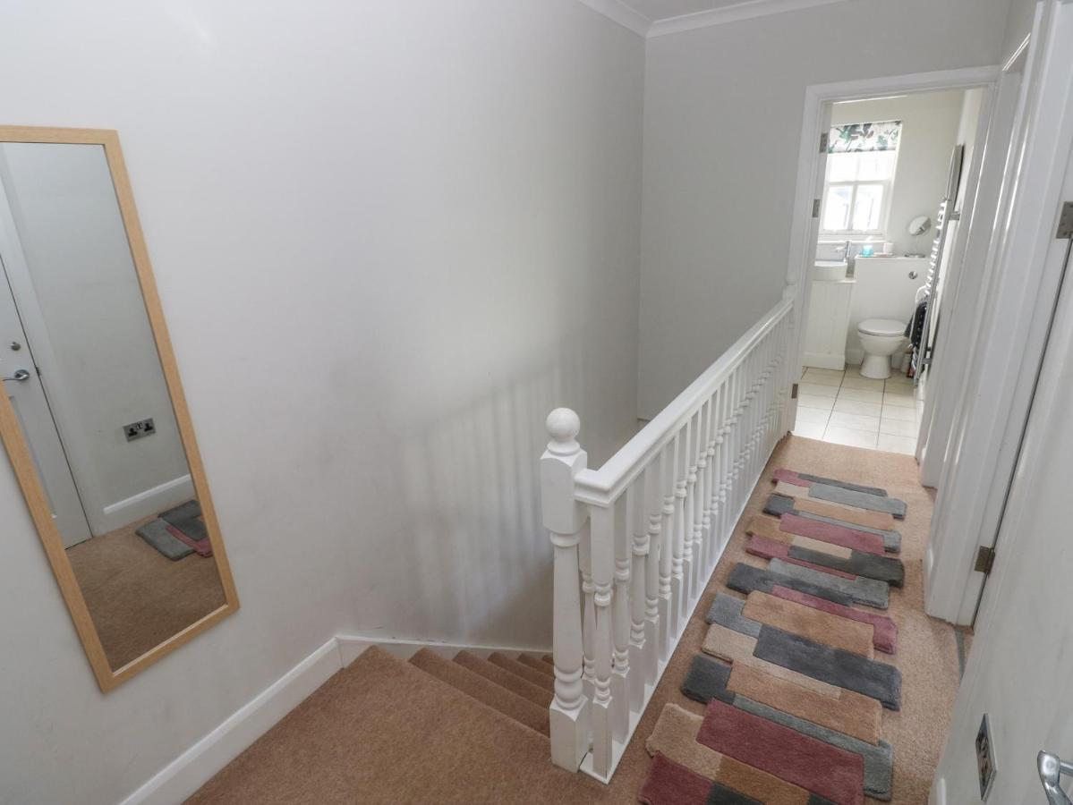 Crown Holiday home Tenby