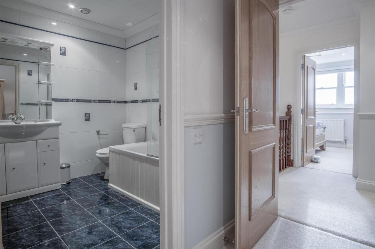South View - 2 Bedroom - *