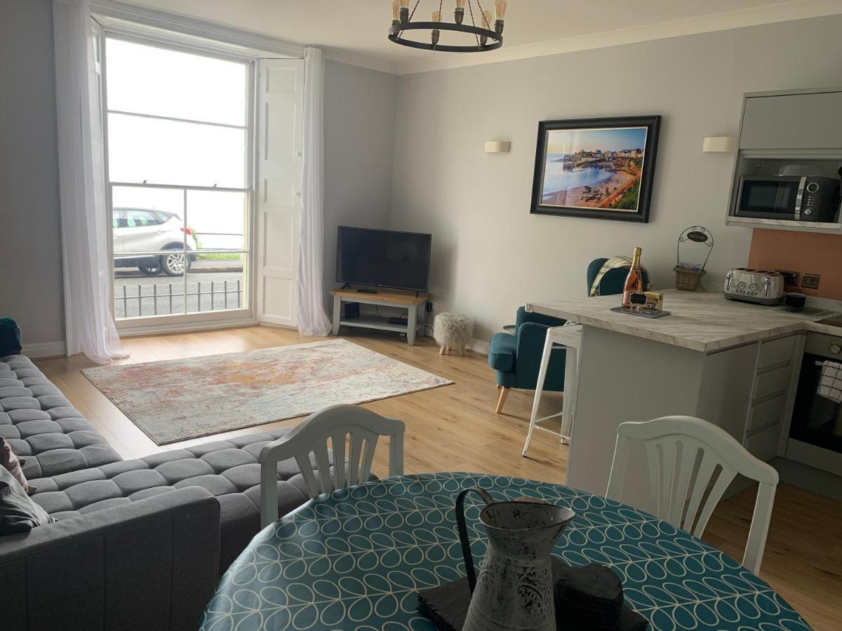 Apartment Beautiful Flat With Harbour Views