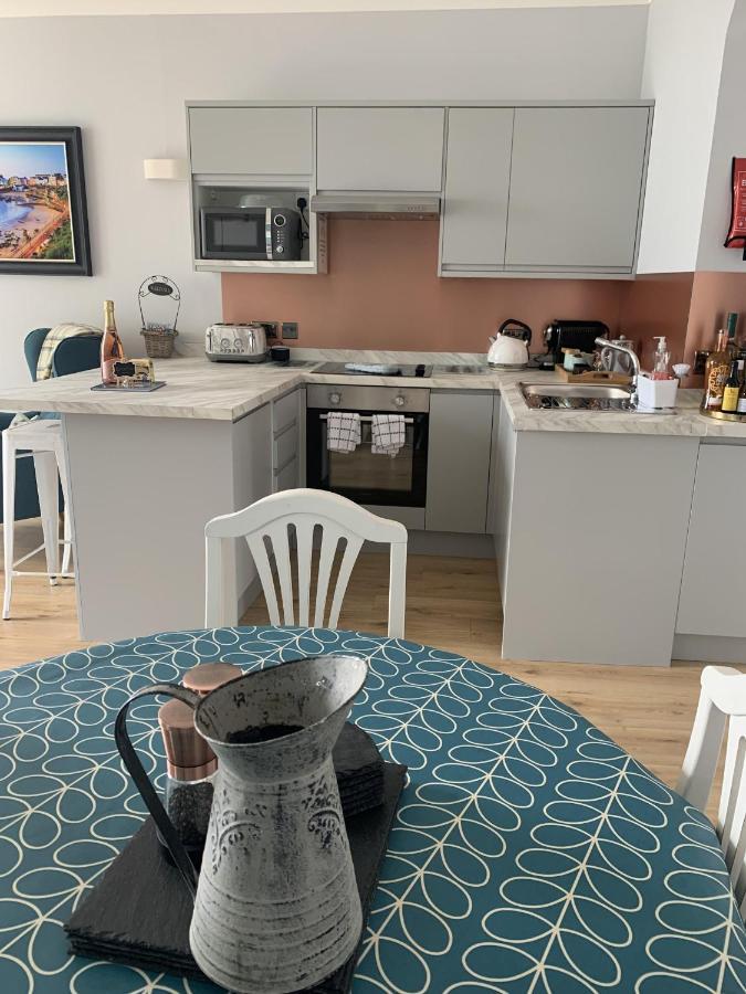 Beautiful Flat With Harbour Views Apartment *