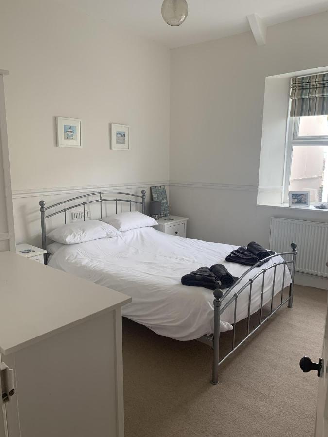 Holiday home Perfect Base For 8 *