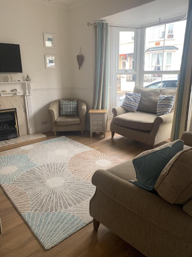 Perfect Base For 8 * Tenby