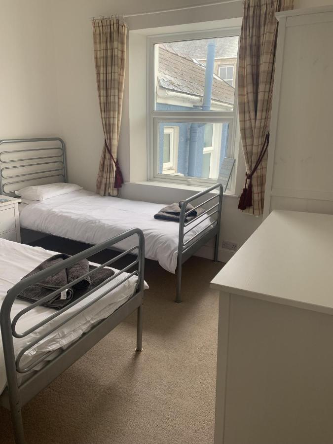 Perfect Base For 8 * Tenby