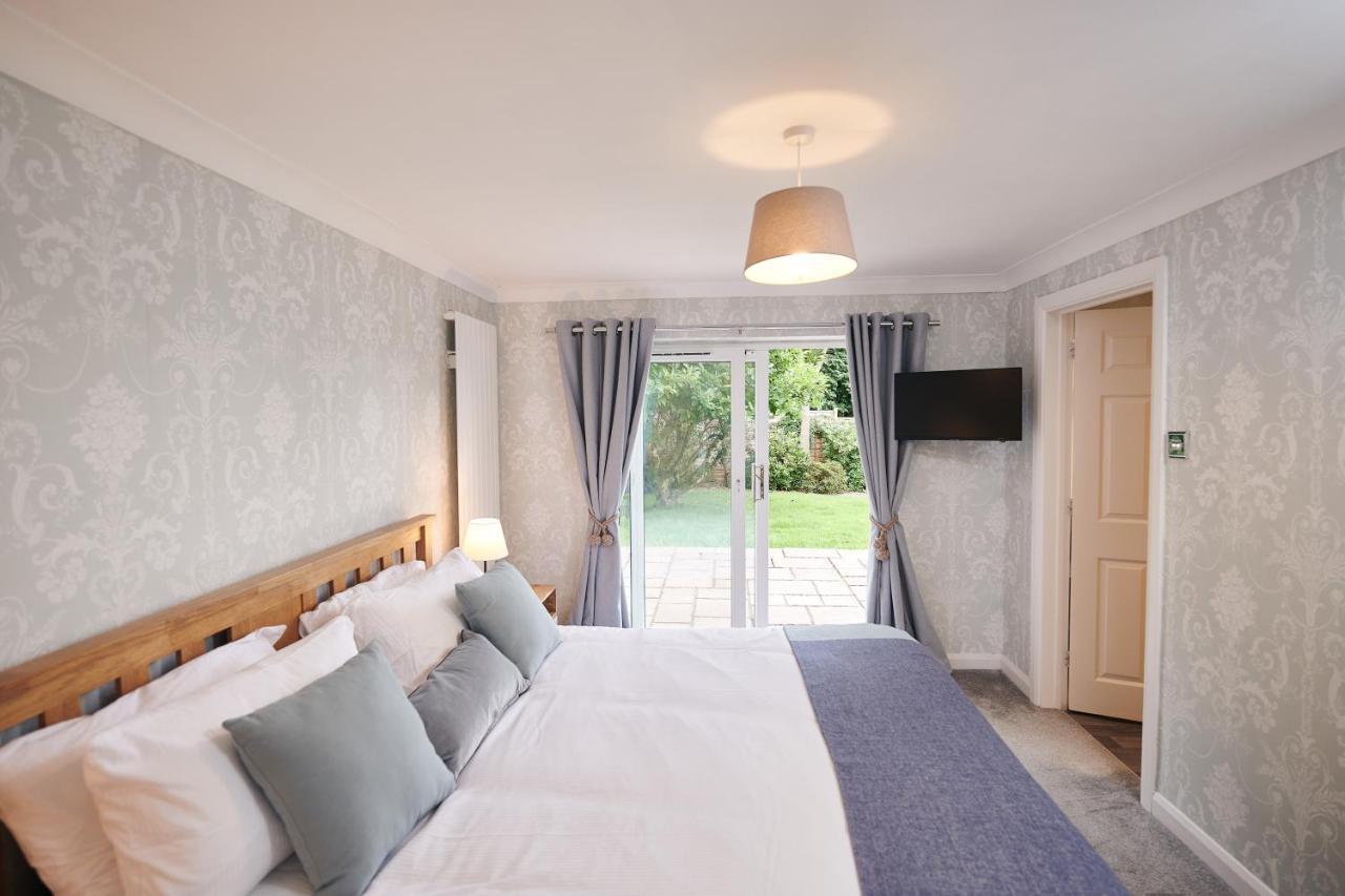 Sea Gem- Beautiful Family With Stunning Sea Views & Garden * Tenby