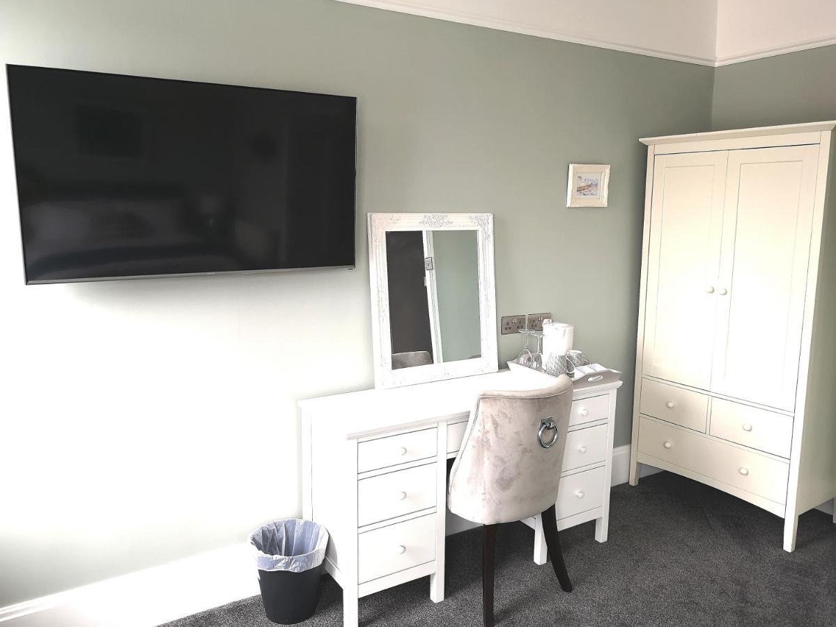 Ivy Bank Guest House, * Tenby
