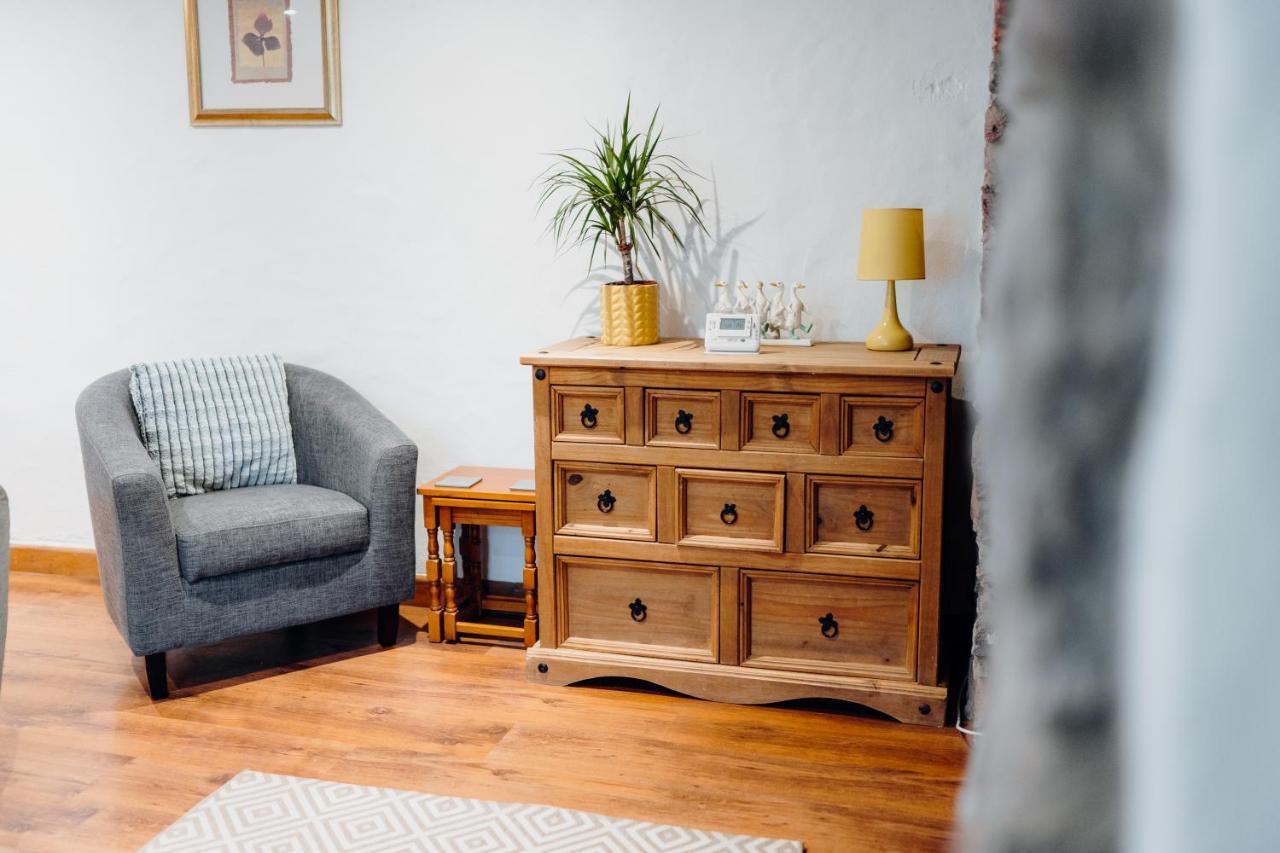 The Bakehouse - Cosy Conversion With Outdoor Sauna Holiday home Tenby