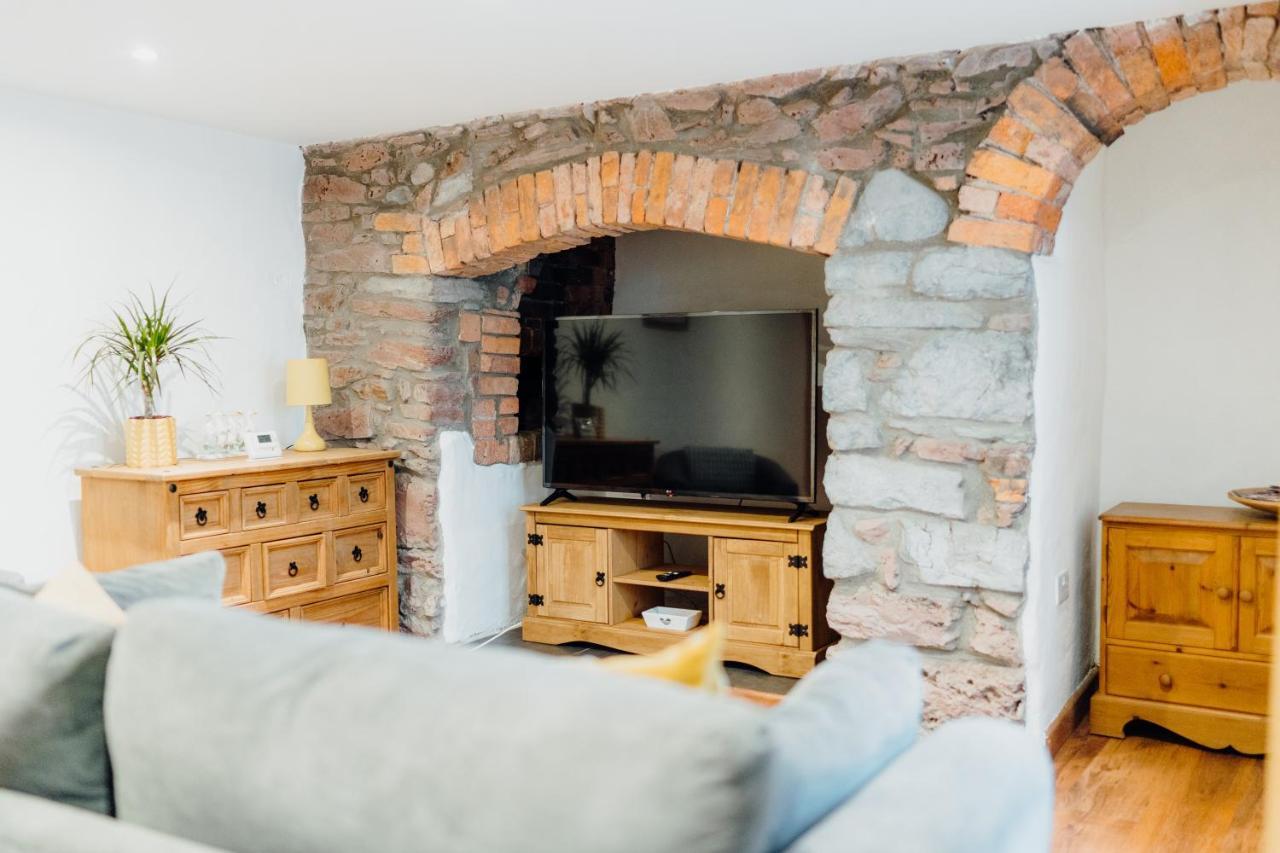 Holiday home The Bakehouse - Cosy Conversion With Outdoor Sauna Tenby