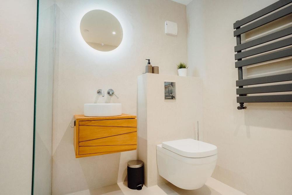 Beavers Lodge. Luxury With Hot Tub Villa Tenby