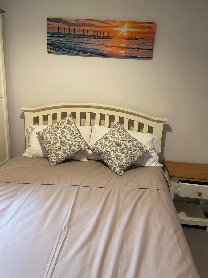 - Two Bedroom Apartment- Private Parking *