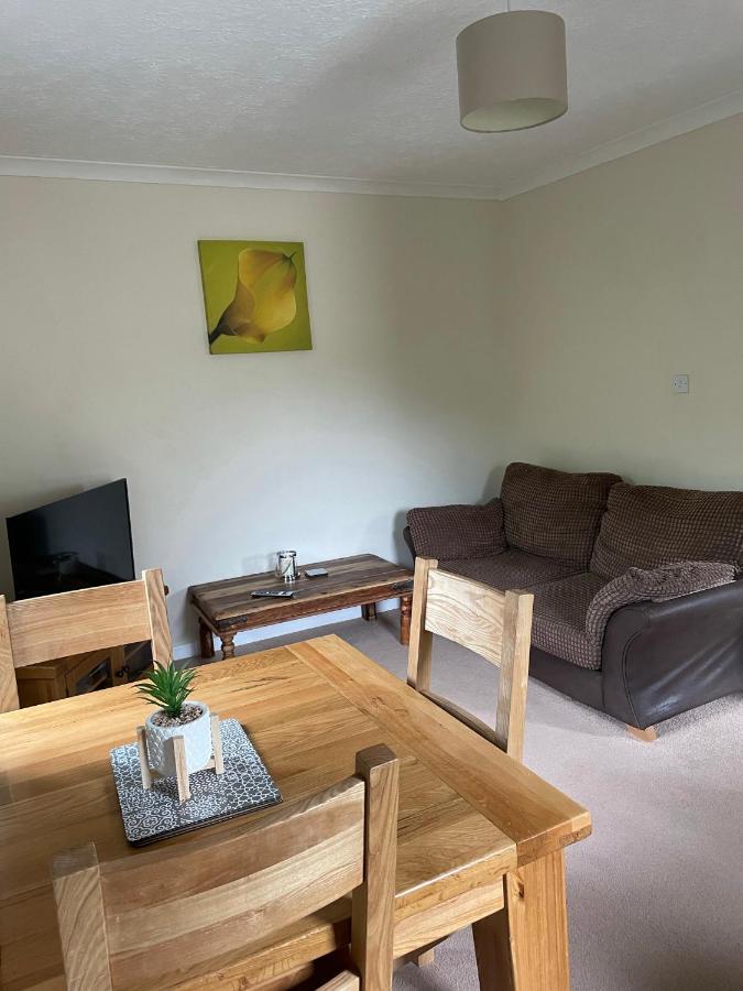 - Two Bedroom Apartment- Private Parking Apartment