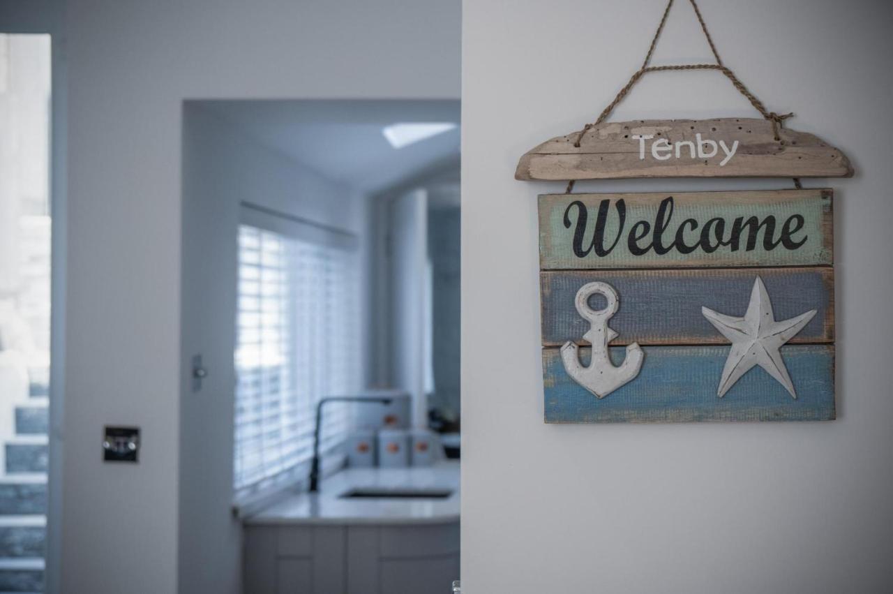 Hawtree - 2 Bedroom - Holiday home Tenby