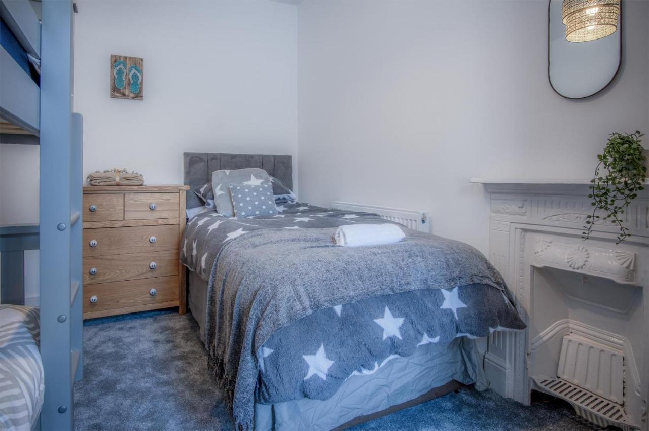 Hawtree - 2 Bedroom - Holiday home *