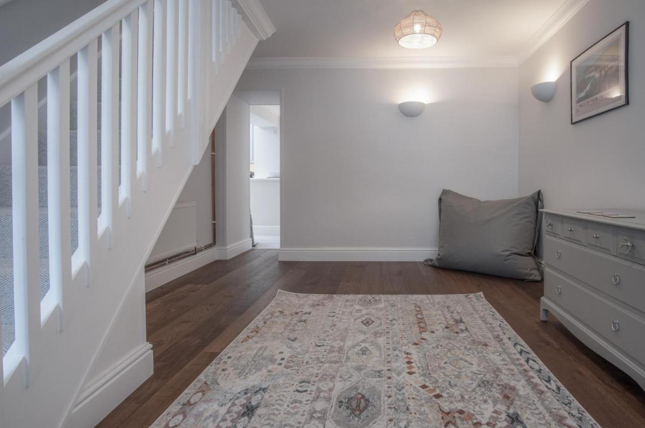 Noe Acre - 3 Bedroom - * Tenby