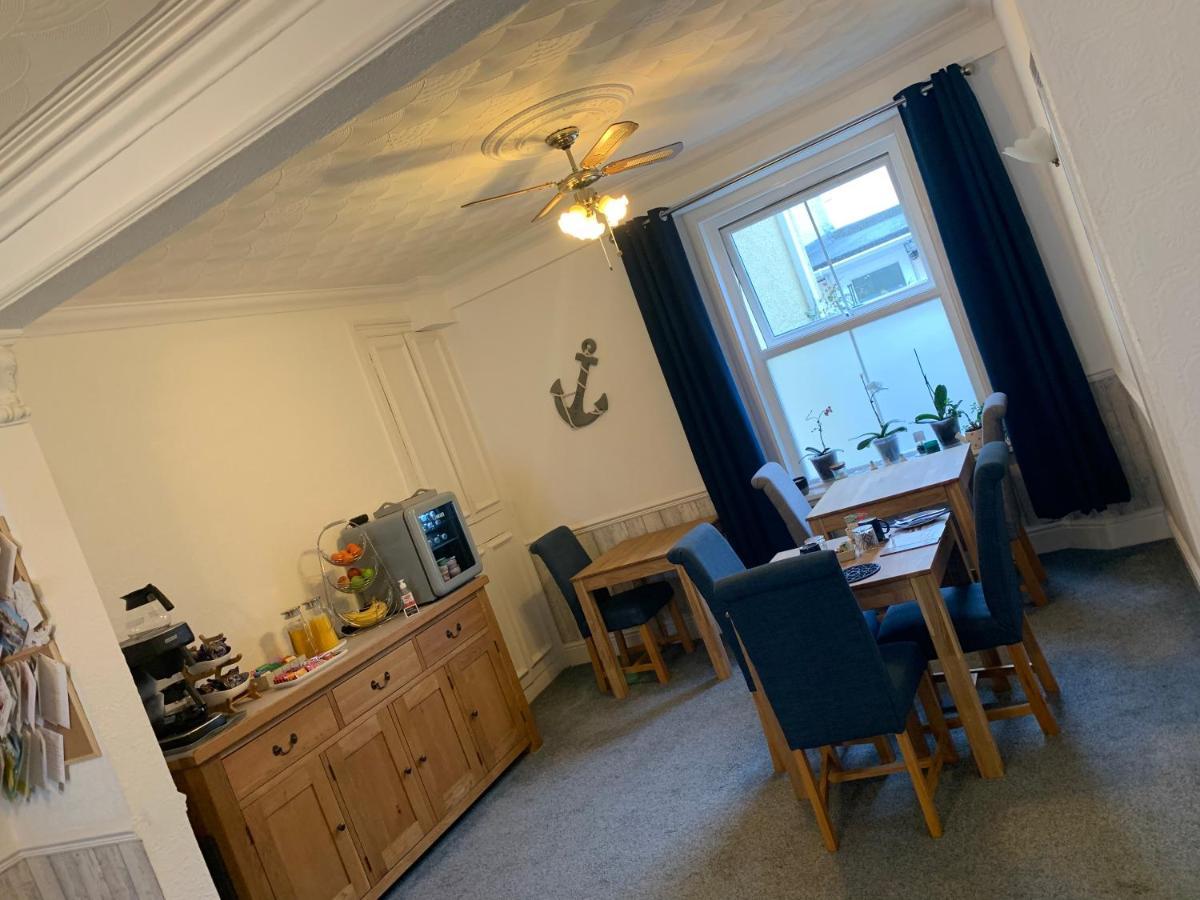 Gumfreston Bed & Breakfast 2*