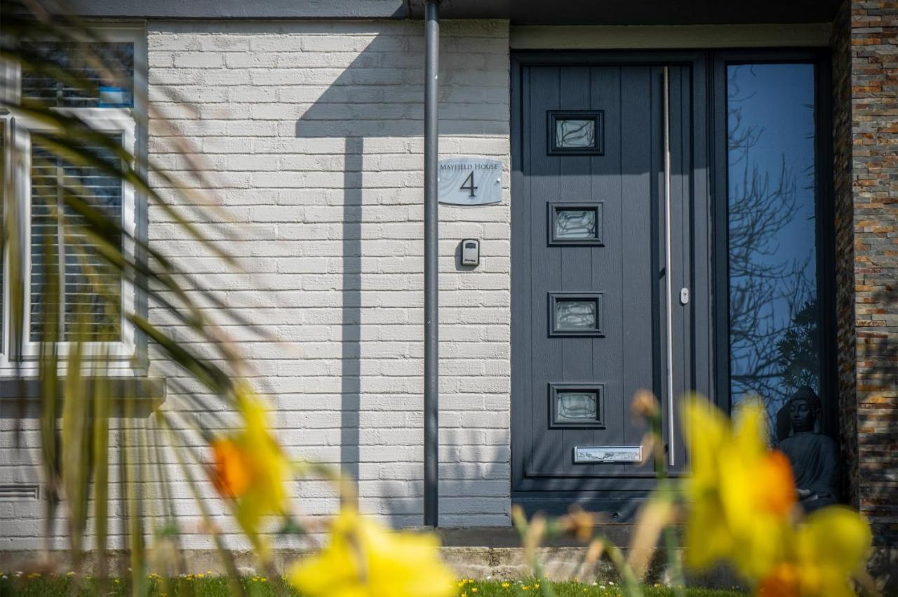 Mayfield House - 4 Bedroom House -