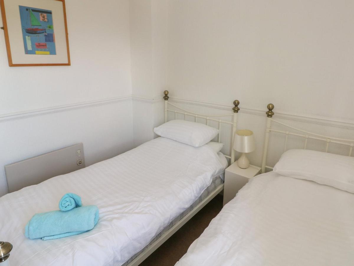 Grooms Holiday home Tenby
