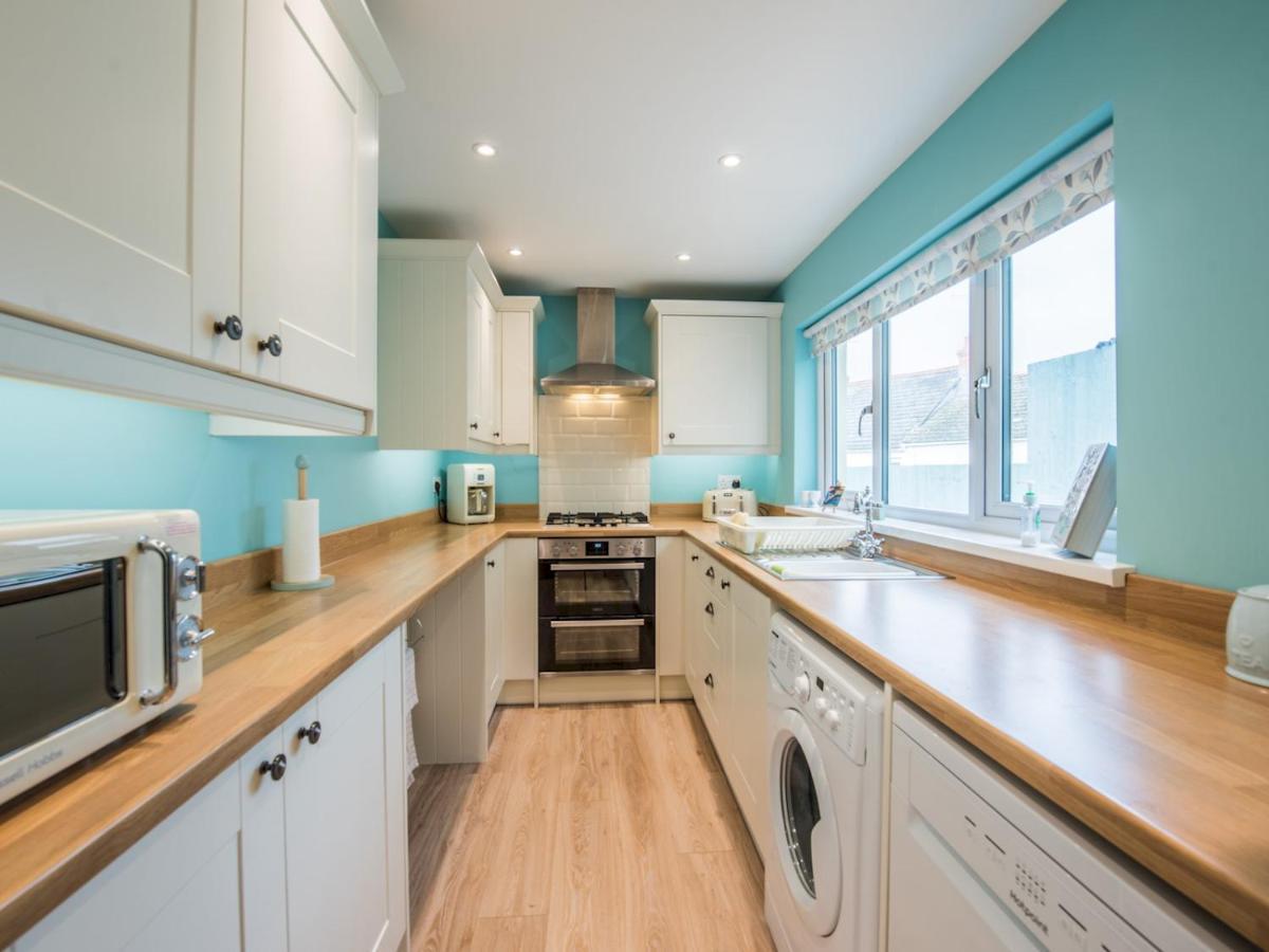 Pass The Keys Ty George - Stunning 3 Bed House In Town * Tenby