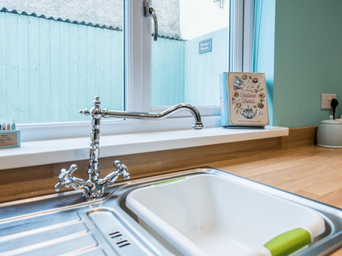 Pass The Keys Ty George - Stunning 3 Bed House In Town Holiday home Tenby