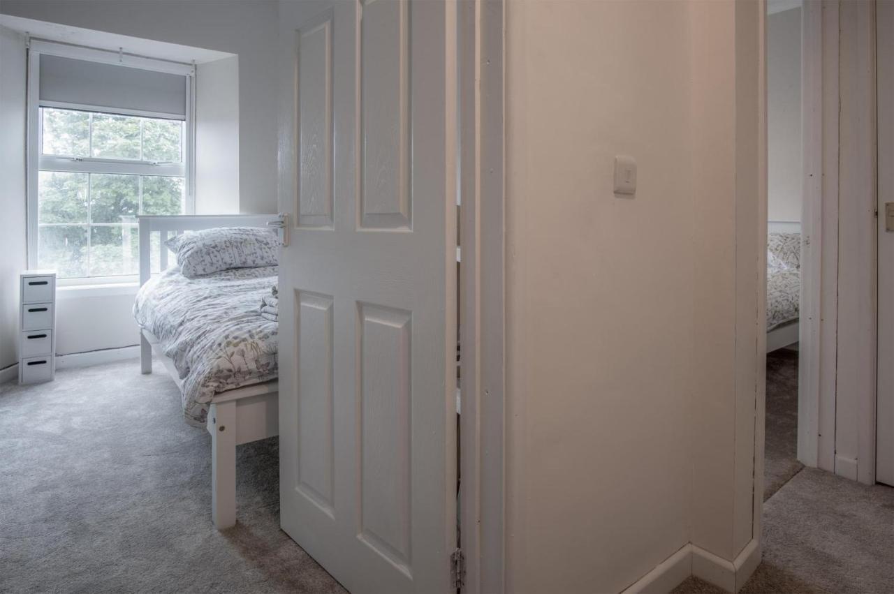 West Jordanston Farm - 4 Bedroom - St Florence Holiday home *