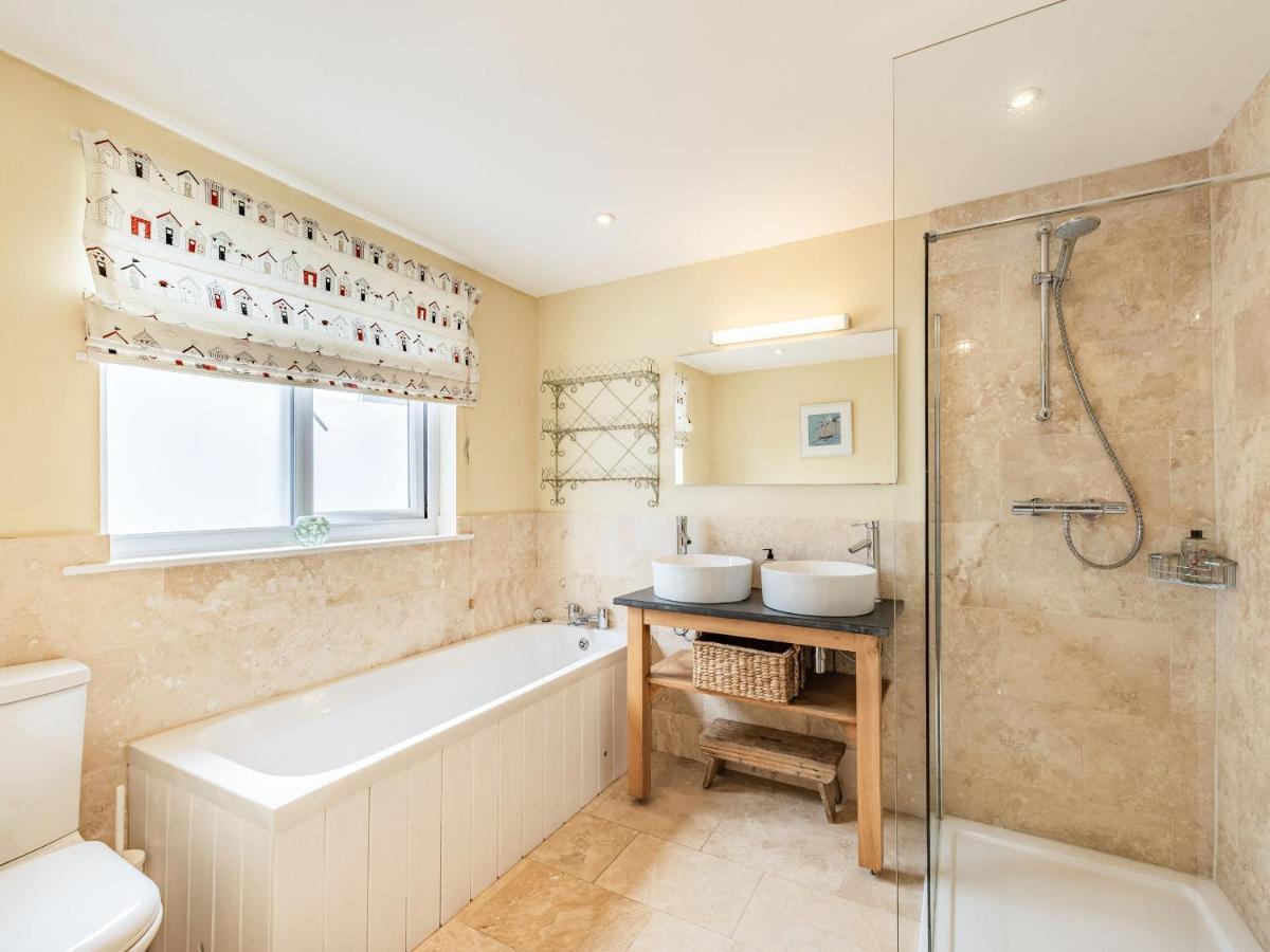 Holiday home Barafundle House Tenby