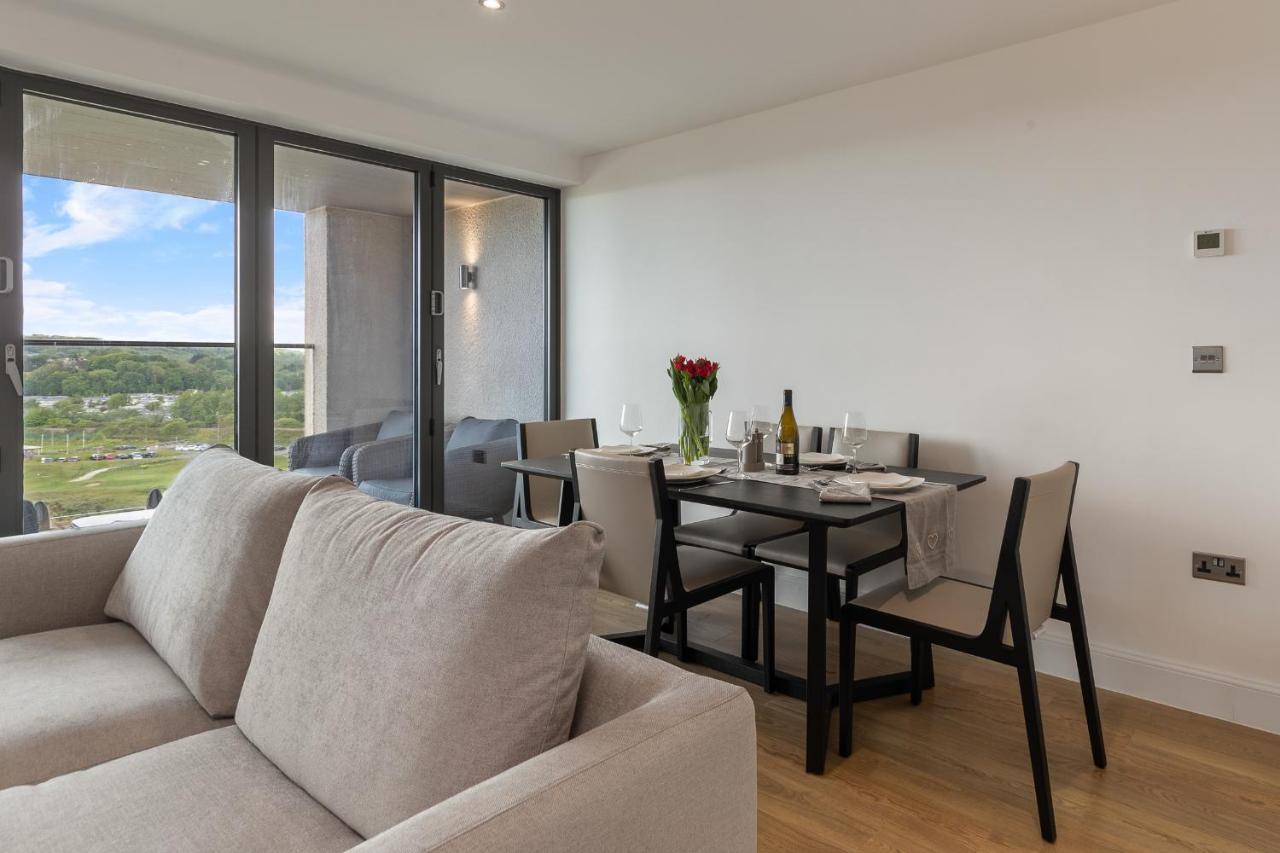Apartment 10 Waterstone House - Luxury With Sea Views