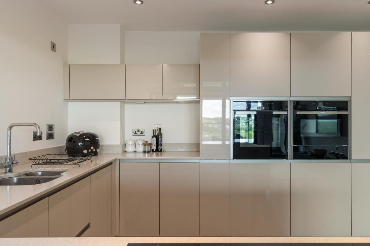 10 Waterstone House - Luxury With Sea Views