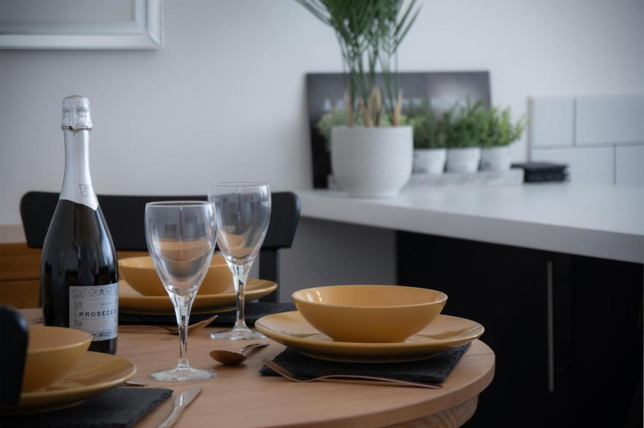 Apartment Ivy Cellar - 2 Bedroom - *