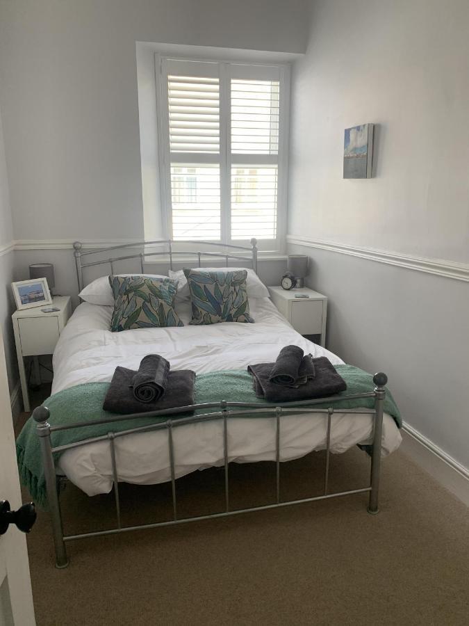 Perfect Base For 8 * Tenby