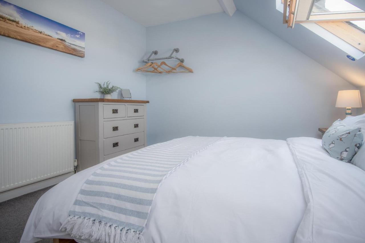 The Nest - 1 Bedroom - Tenby
