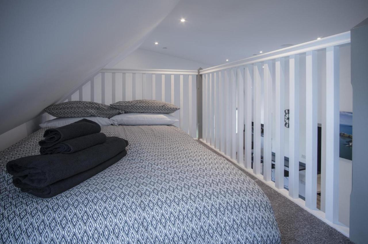 Four Seasons - 2 Bedroom - Apartment