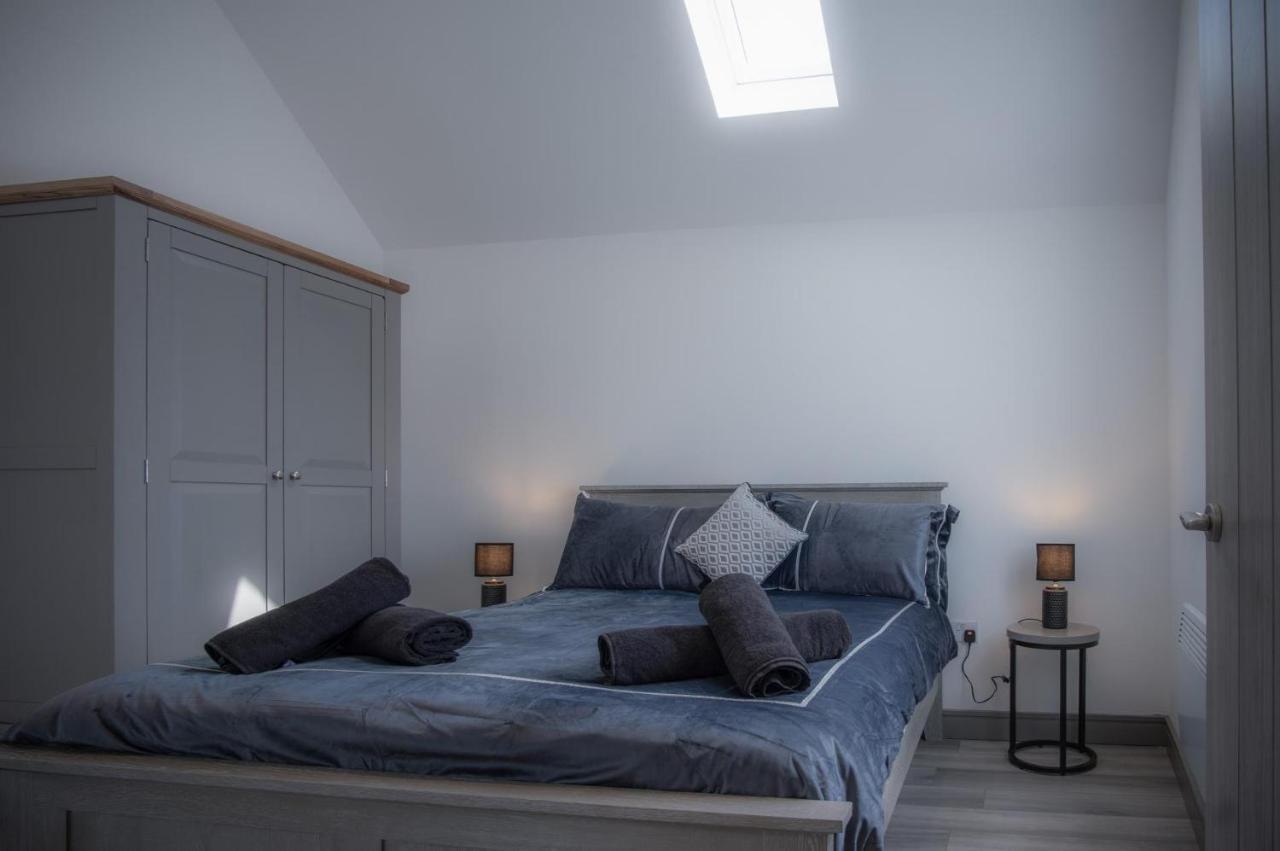 Four Seasons - 2 Bedroom - Apartment Tenby