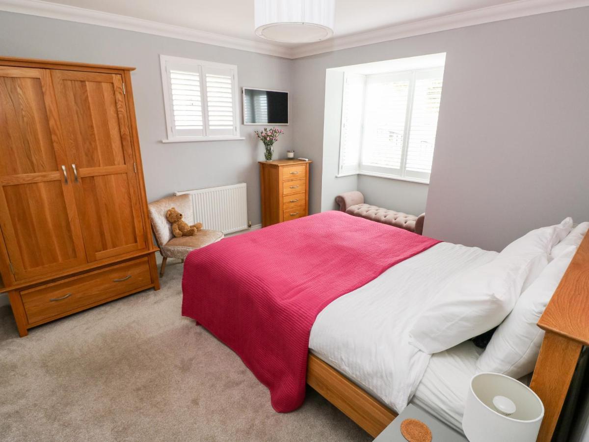 Holiday home Puffins Tenby