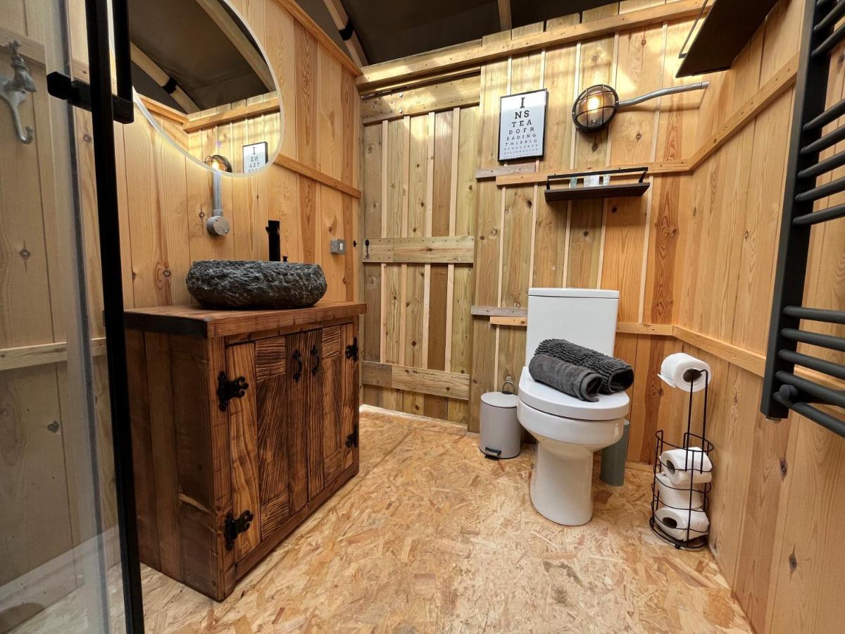 Luxury tent Moonlight Dome Tent Tenby