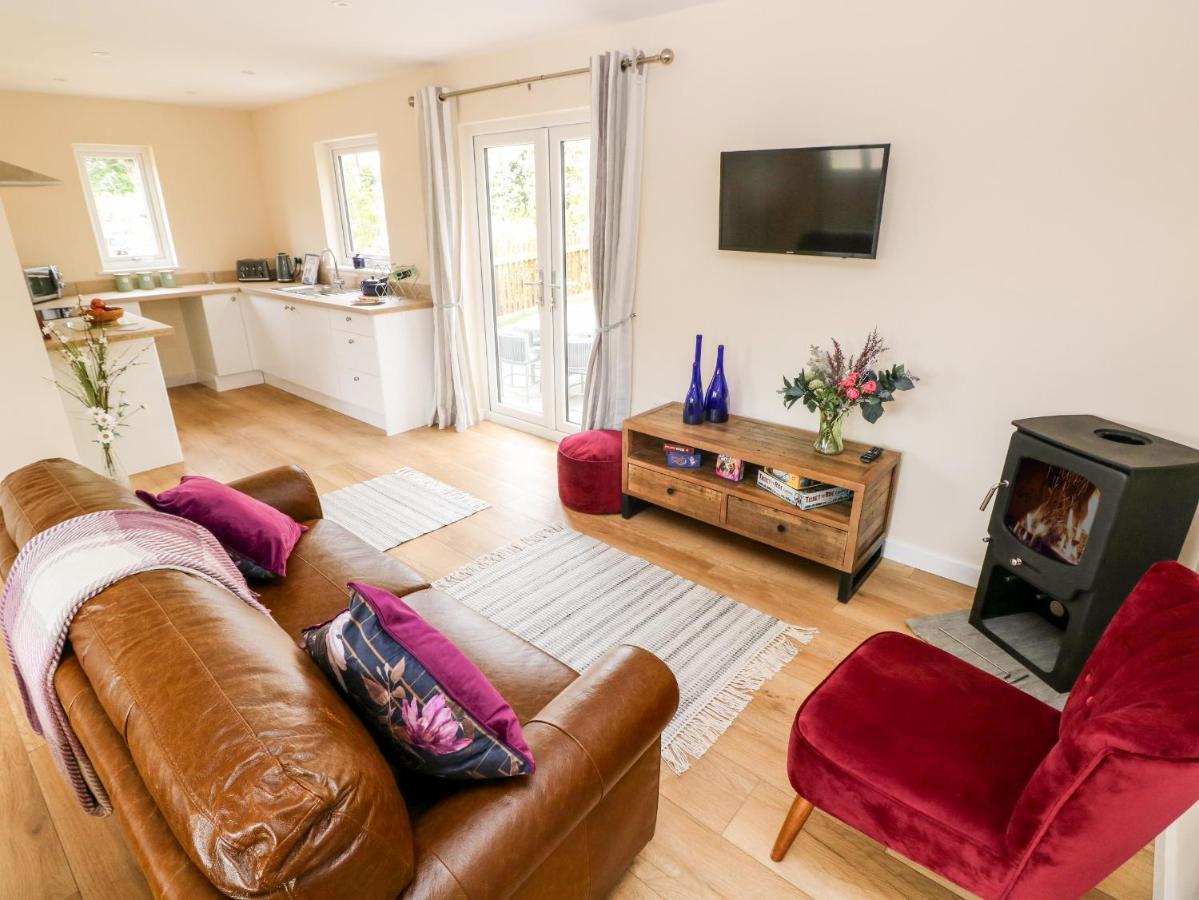 Holiday home Skomer Bier Wood Lodges Tenby