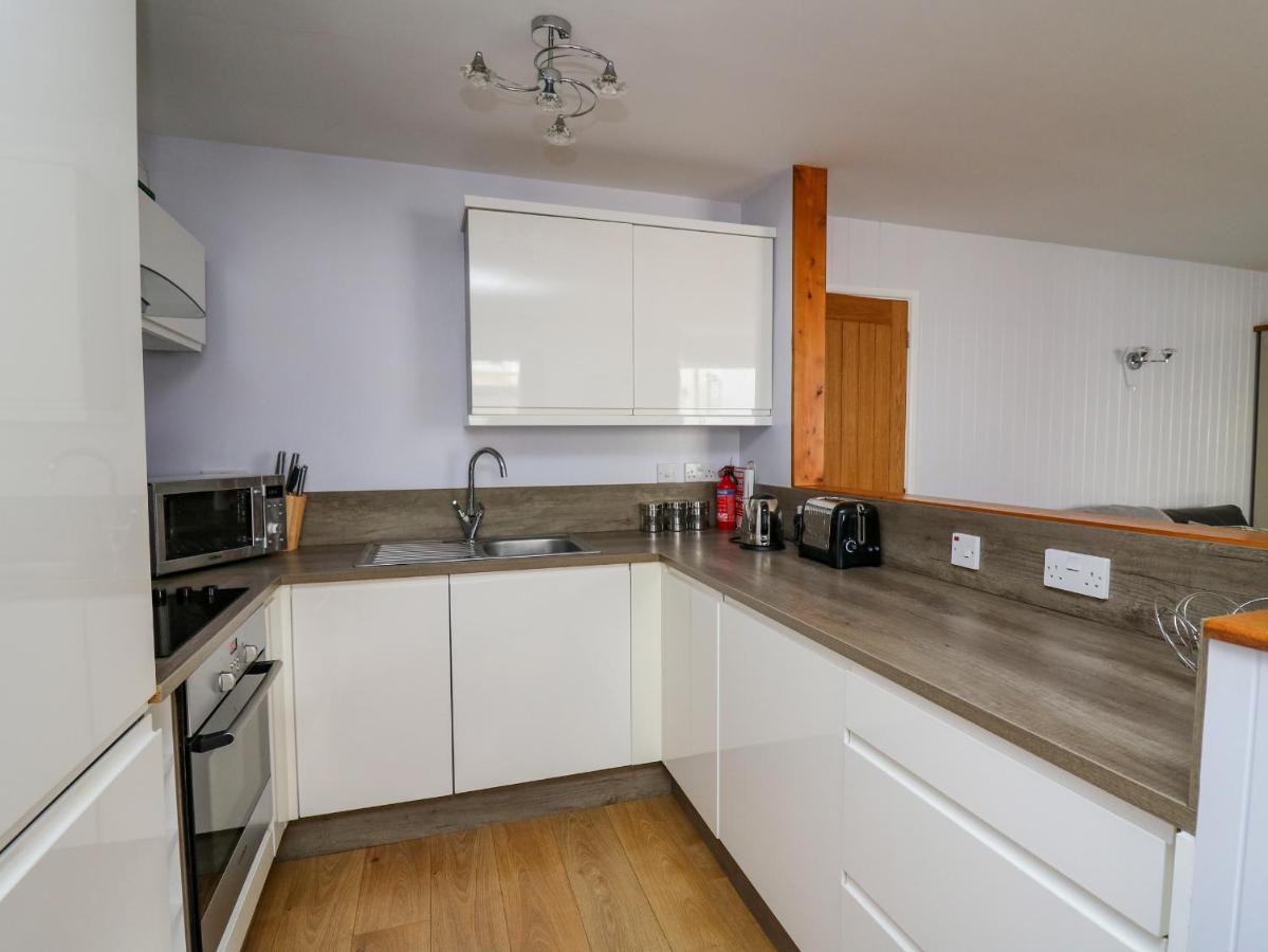 Apartment 1 St Marys Court Tenby
