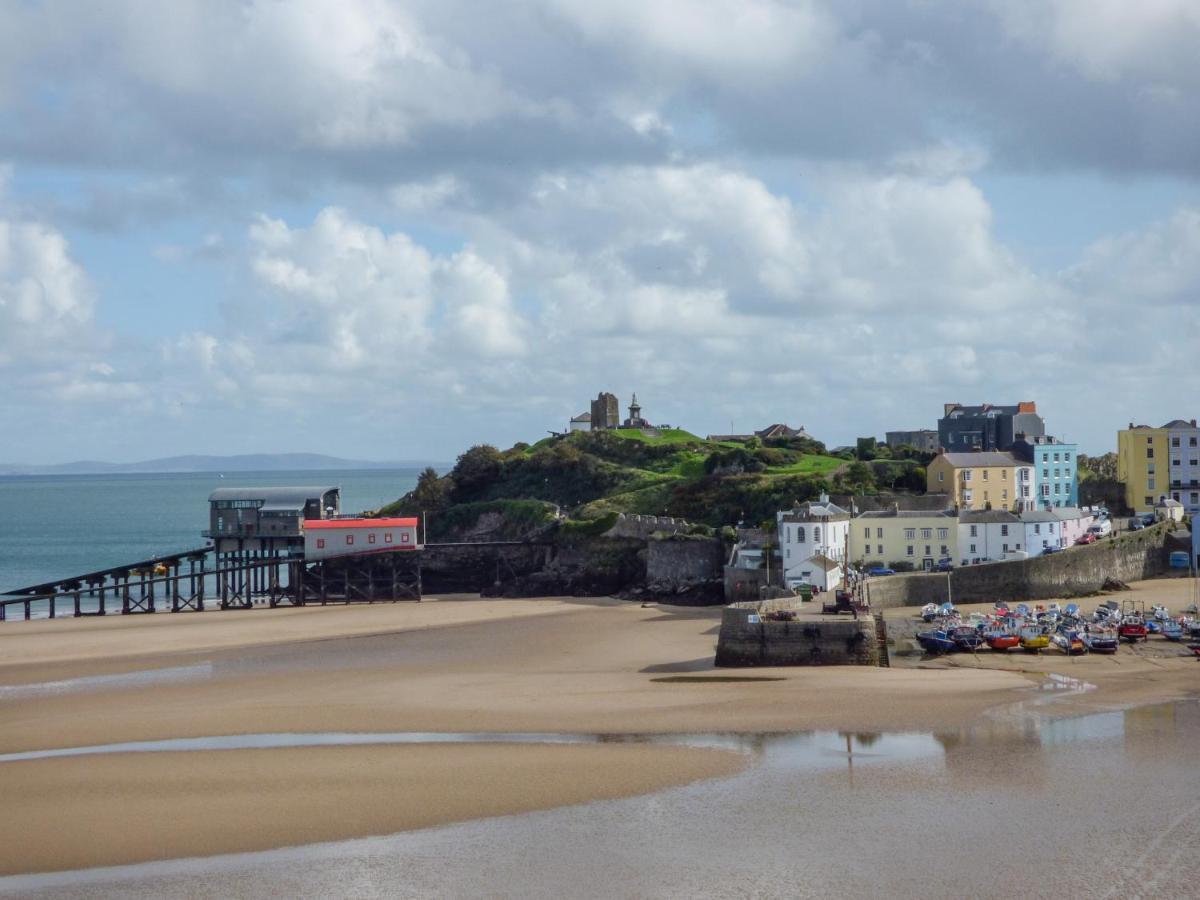 1 St Marys Court Tenby