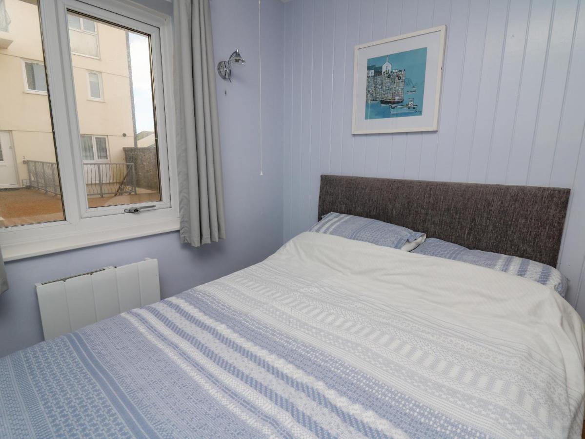1 St Marys Court Apartment Tenby