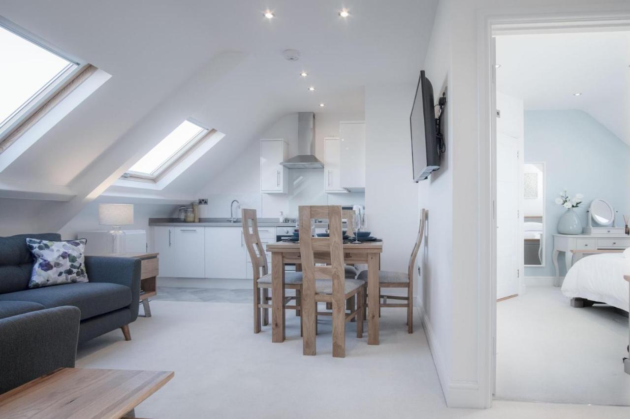 Skylark - 2 Bedroom -