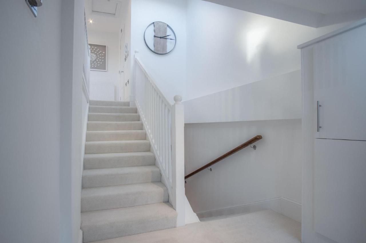 Skylark - 2 Bedroom - *