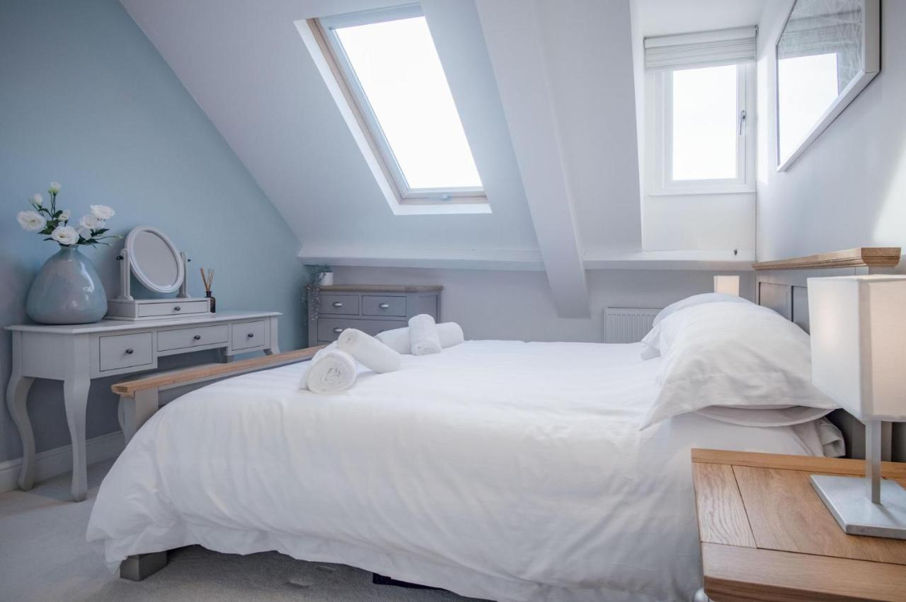 Skylark - 2 Bedroom - *
