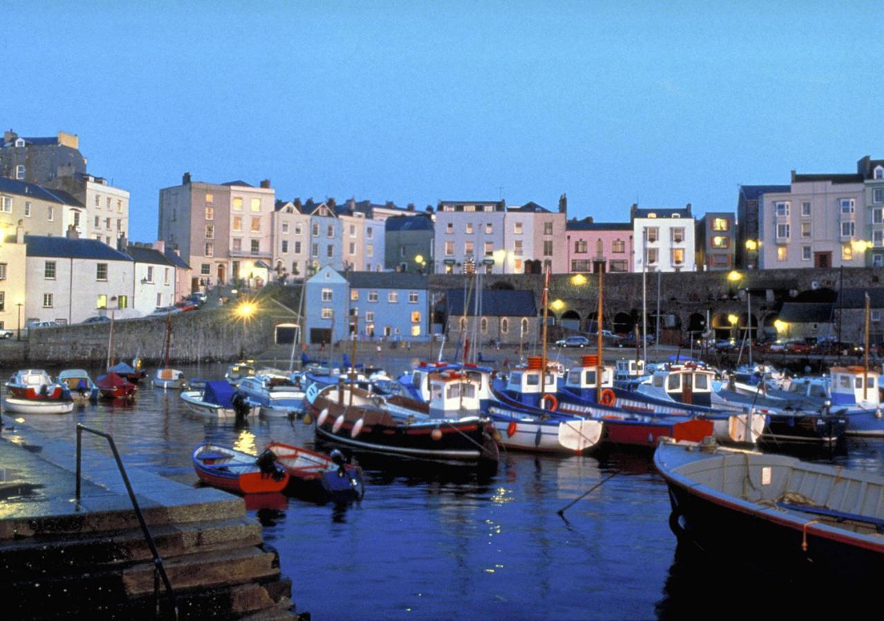 Harbour View *