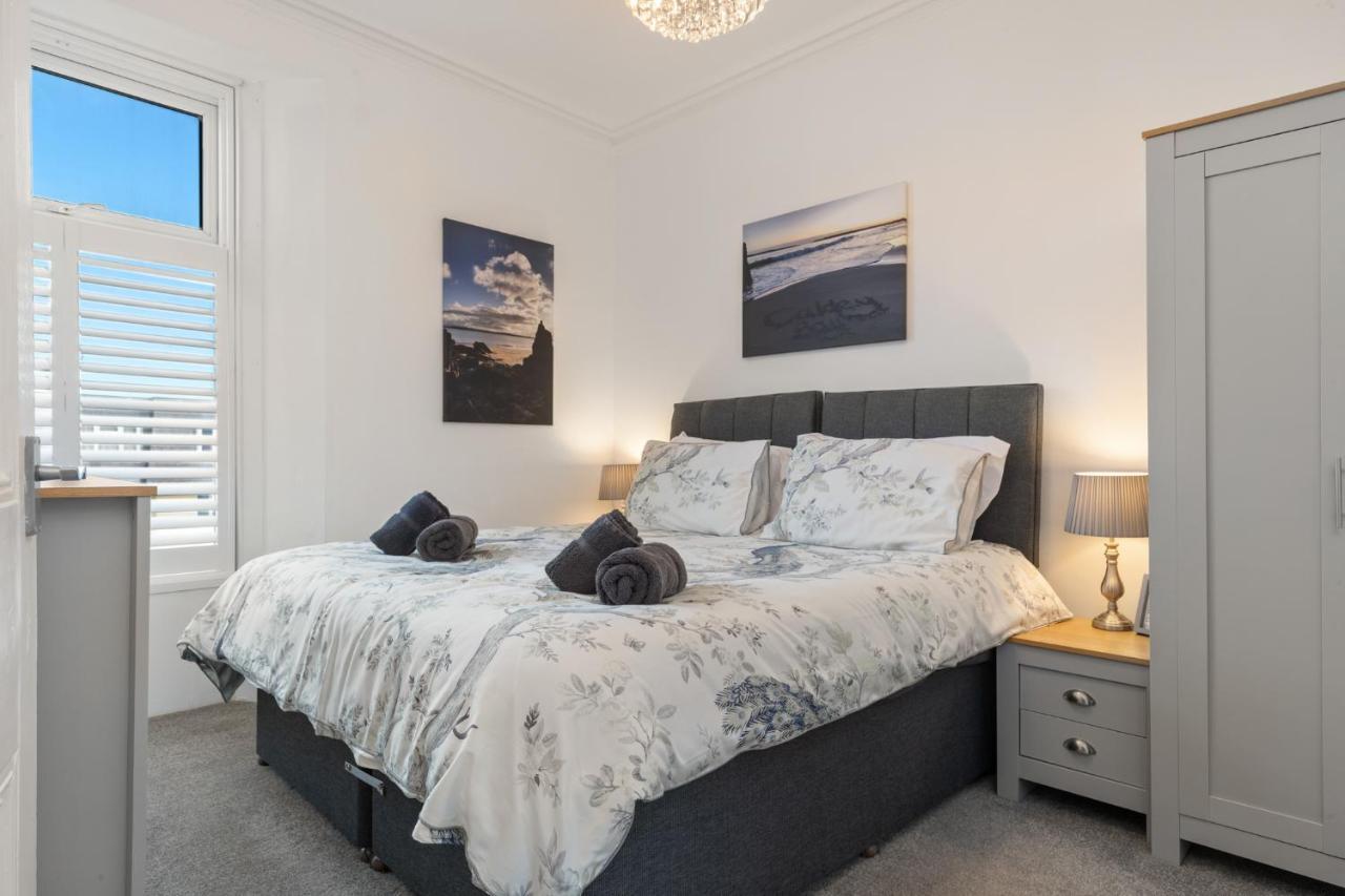 Caldey Bay - Lovely Sea Views Apartment