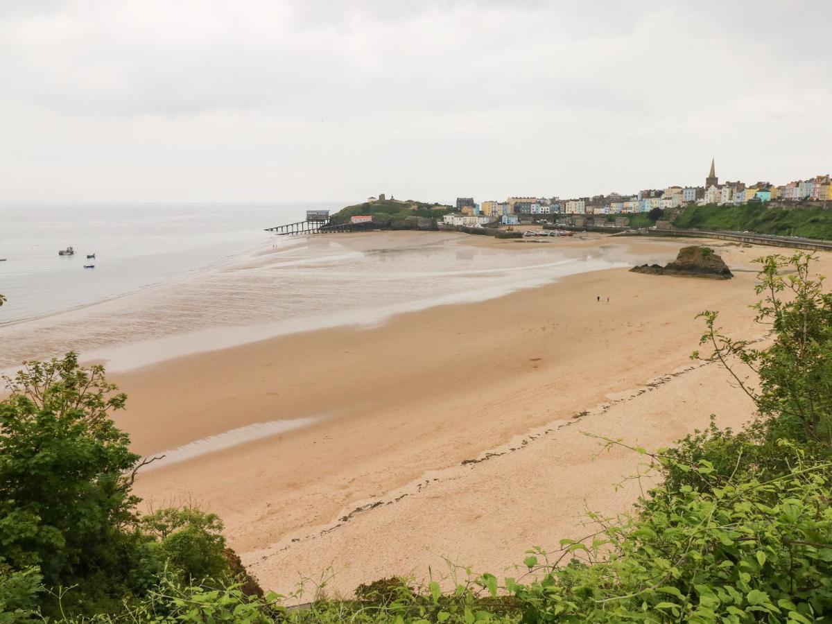 Gower View Apartment