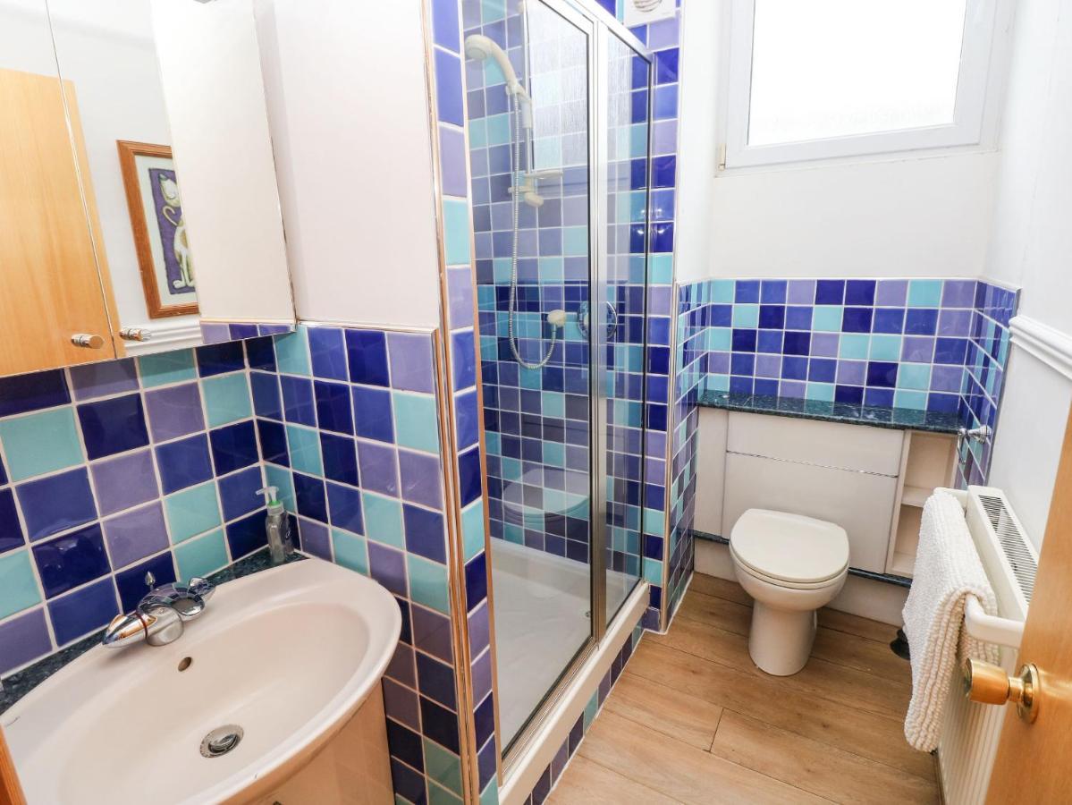 Gower View Apartment *