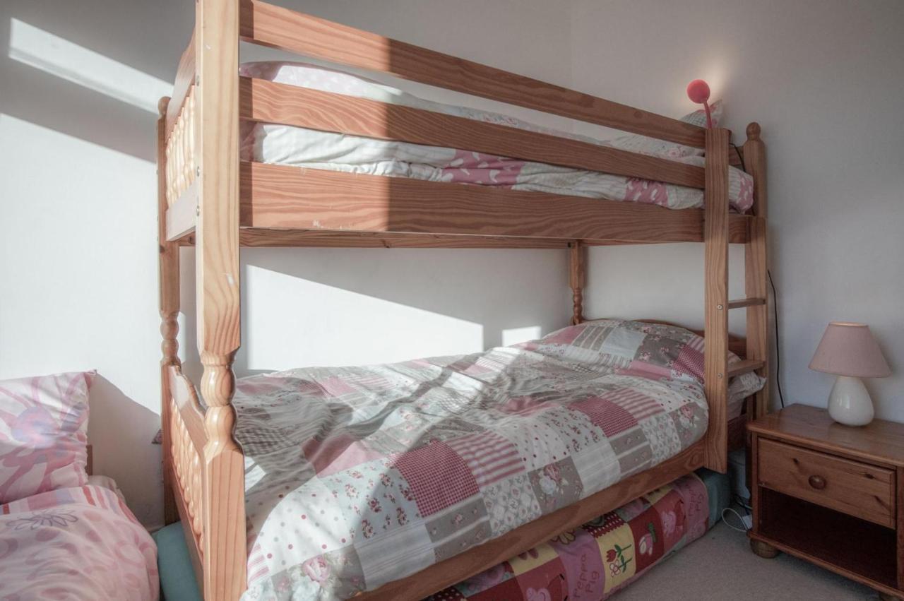 Maytree - 4 Bedroom - *